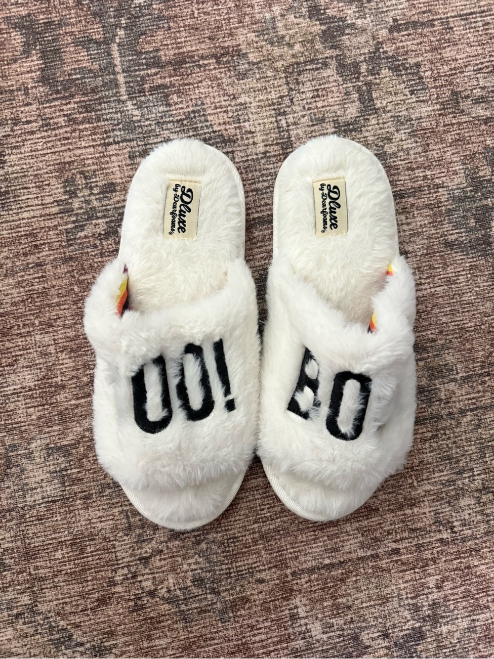 “BOO” Dearfoam Slippers